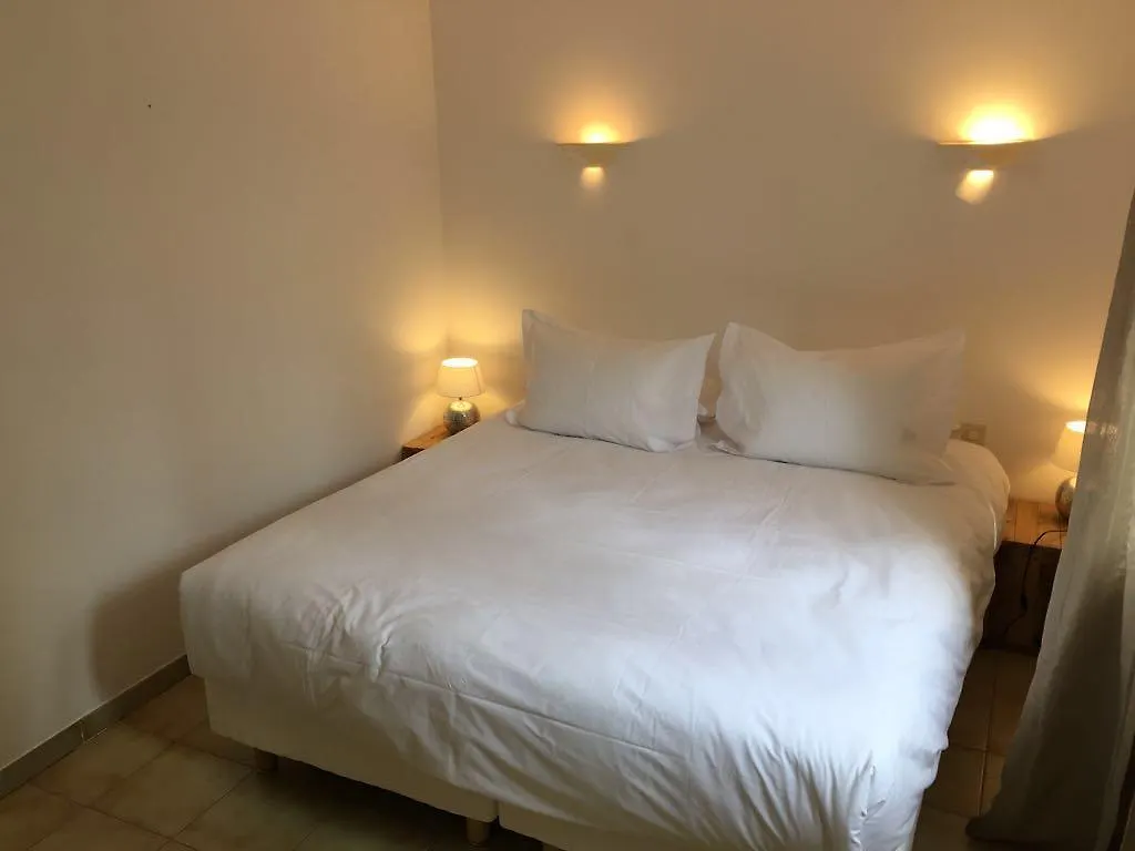 Villa Des Carassins Saint-Remy-de-Provence 0*,  France